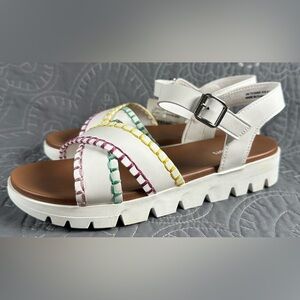 Thereabouts Girls White Sara Strap Sandals NWT Size Big Girls 5